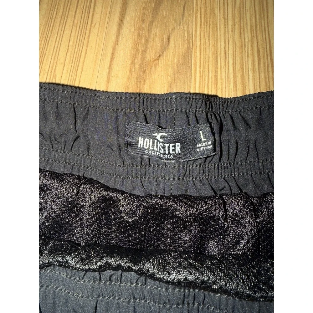 Hollister Men's Sz L Large Swim Shorts Black Lined Netting Pockets